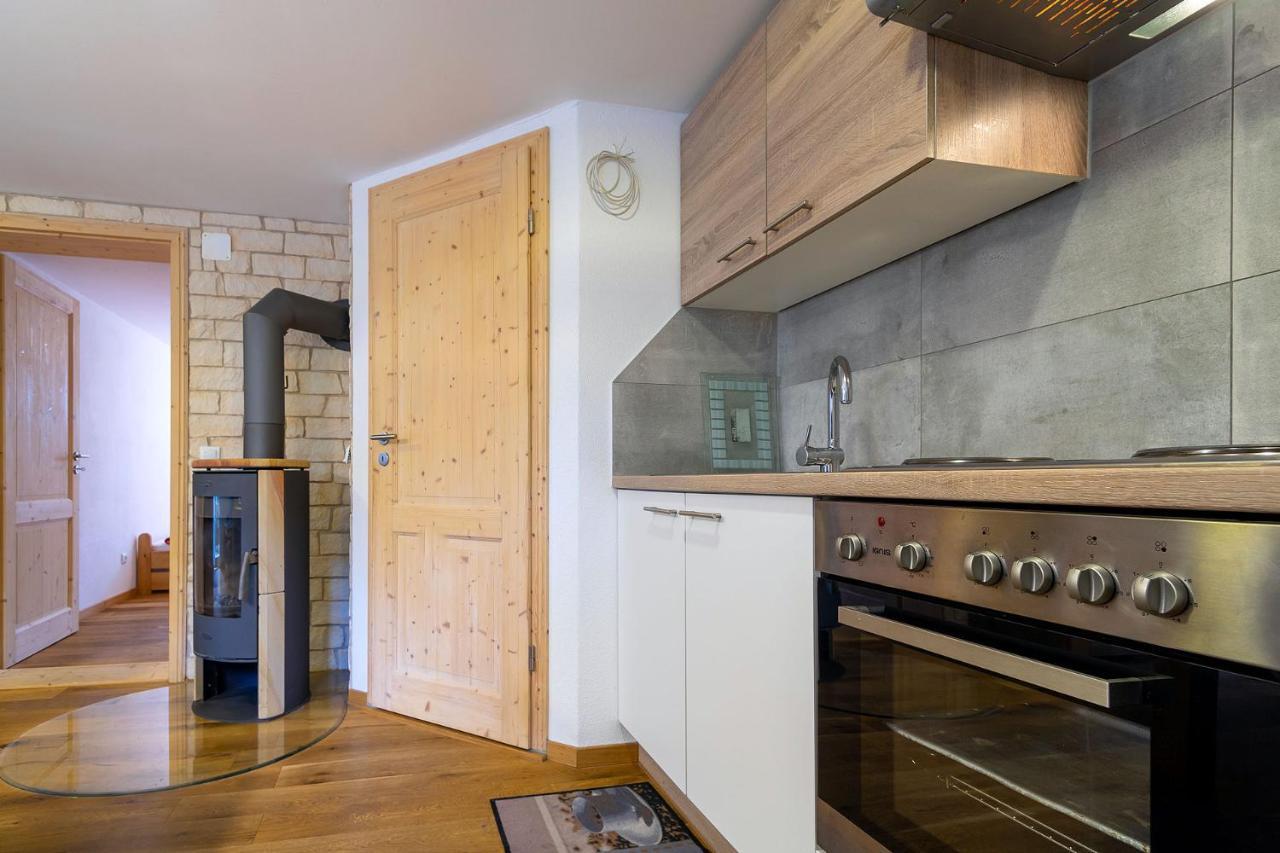 Alpen-Hostel - Apartment Talstation Mit Motorradvermietung ميمنغن المظهر الخارجي الصورة