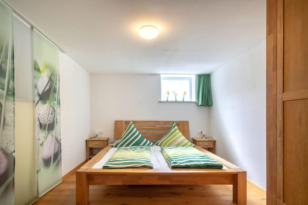 Alpen-Hostel - Apartment Talstation Mit Motorradvermietung ميمنغن المظهر الخارجي الصورة