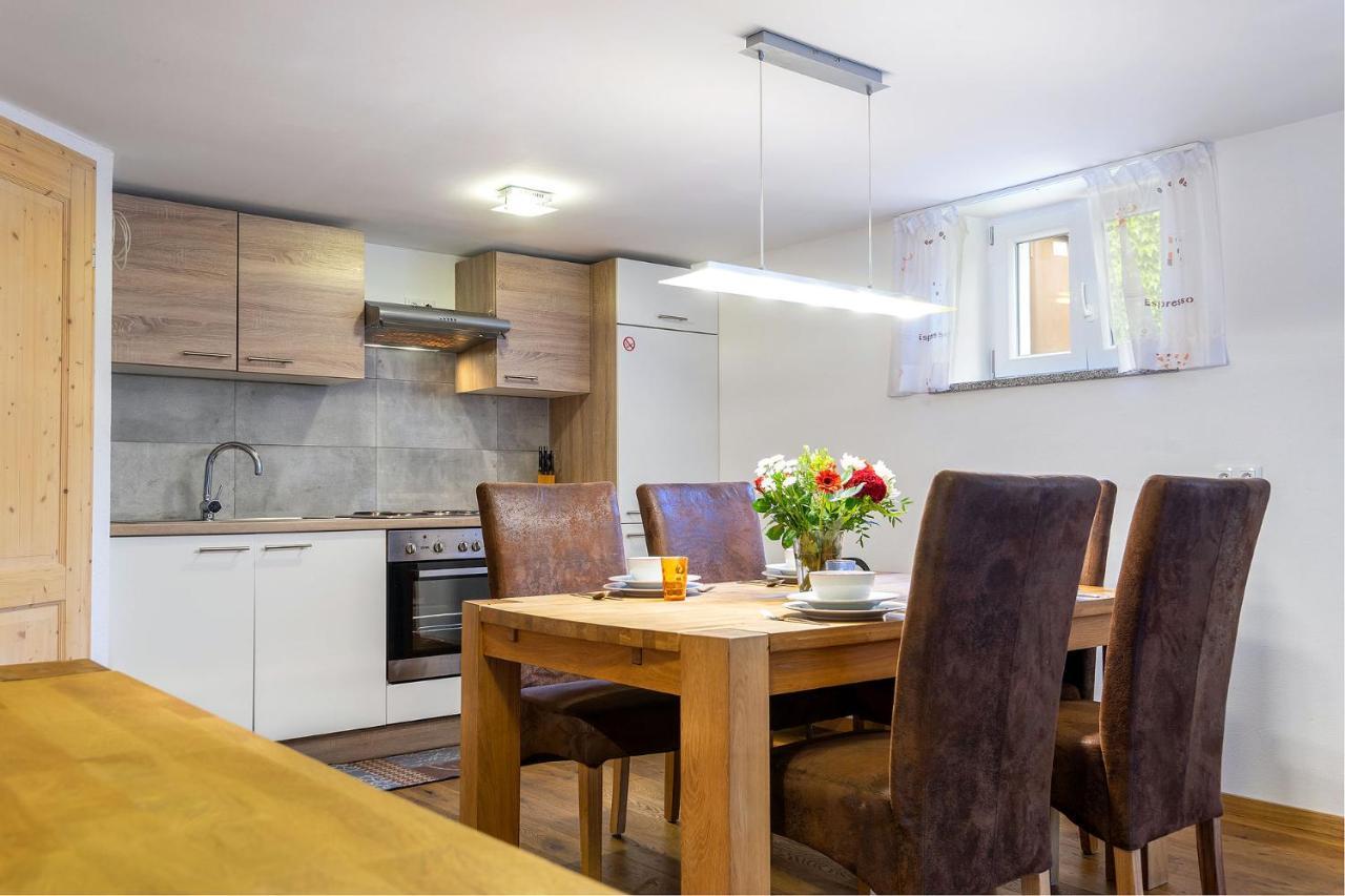 Alpen-Hostel - Apartment Talstation Mit Motorradvermietung ميمنغن المظهر الخارجي الصورة