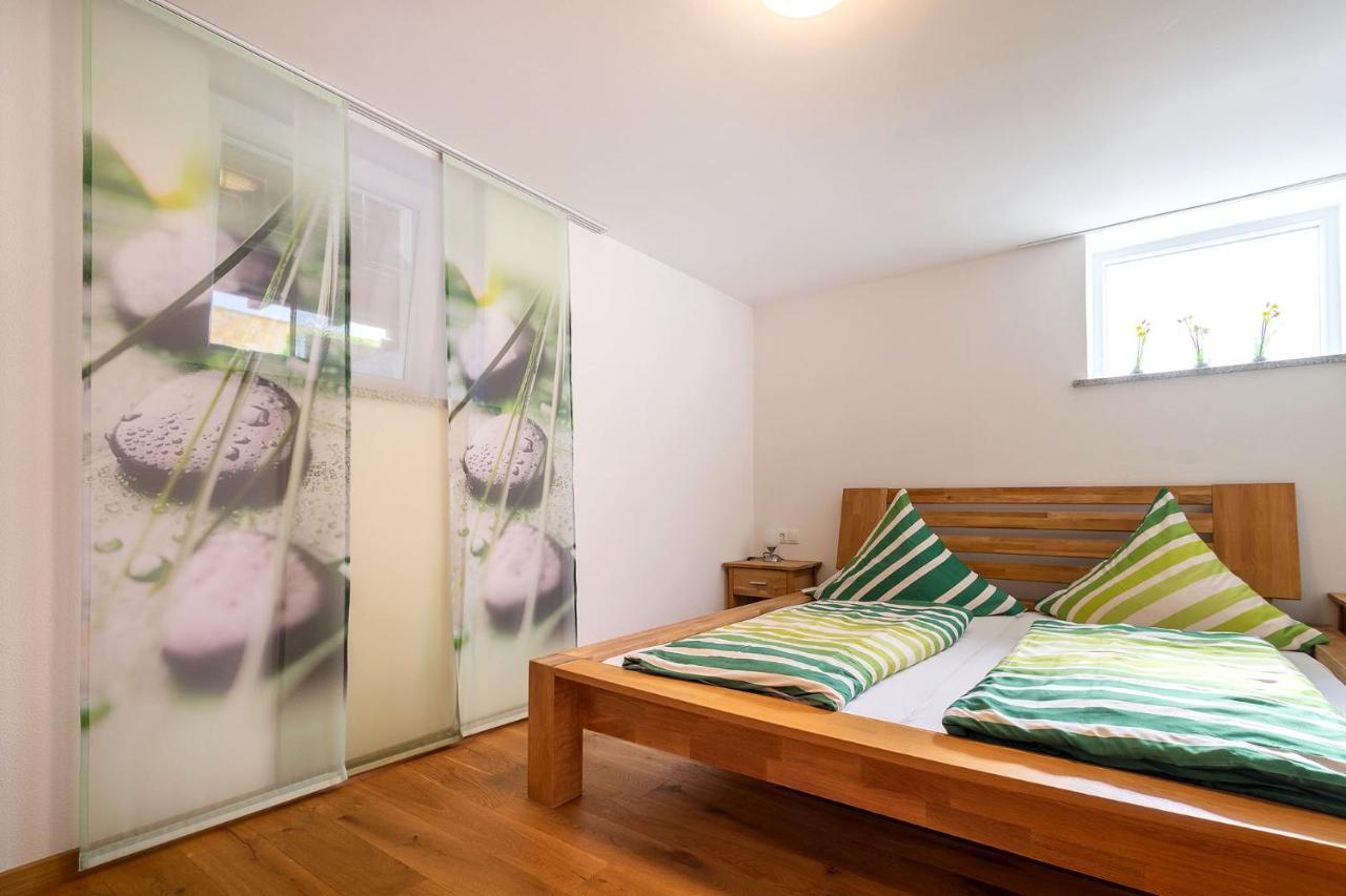 Alpen-Hostel - Apartment Talstation Mit Motorradvermietung ميمنغن المظهر الخارجي الصورة